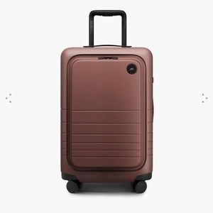 Monos Carry On Pro Plus